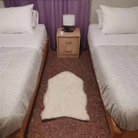 Dimitras Daire Hanya