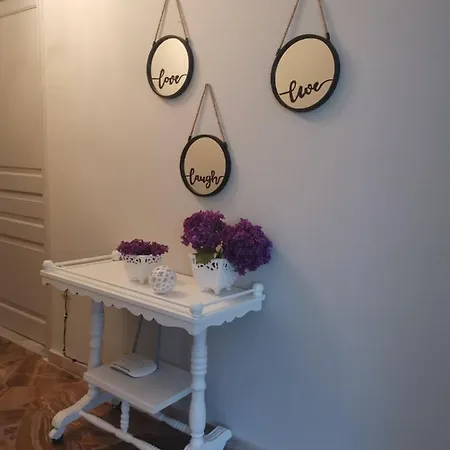 Apartment Dimitras *