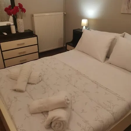 Dimitras Apartman *